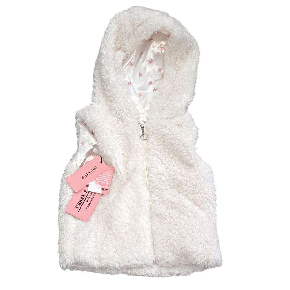 NWT Urban Republic Girls White Teddy Wubby Hoodie Jacket Size 2T
